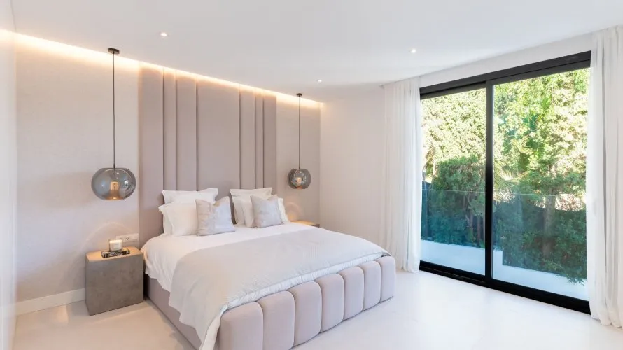 4 bedrooms house for sale , Marbella, Spain No. 503 № 8