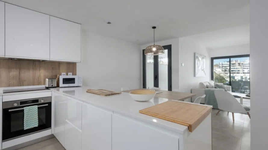 3 bedrooms apartment for sale , Estepona, Spain No. 265 № 21