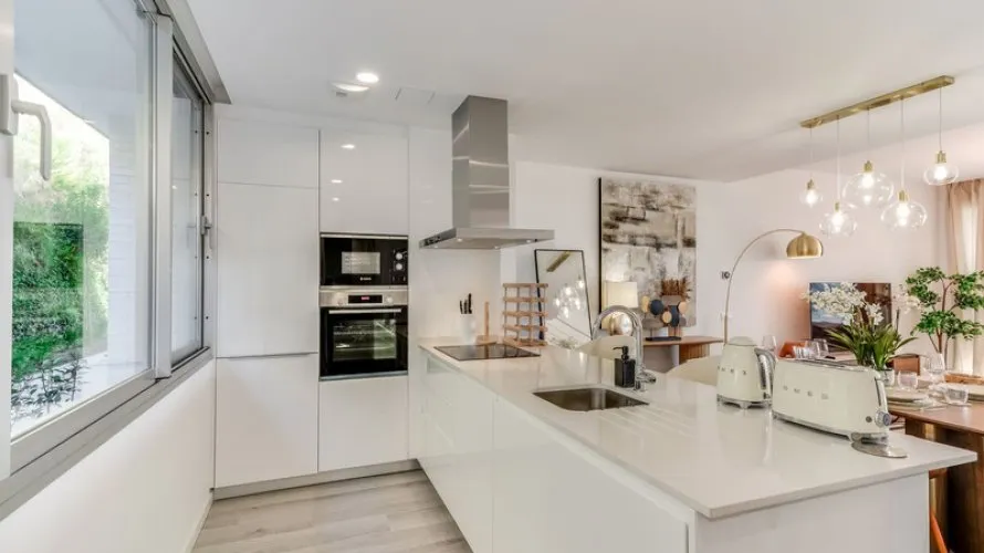 3 bedrooms townhouse for sale , Cancelada, Spain No. 407 № 6