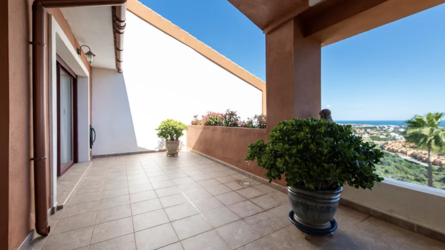 3 bedrooms townhouse for sale , Estepona, Spain No. 534 № 5