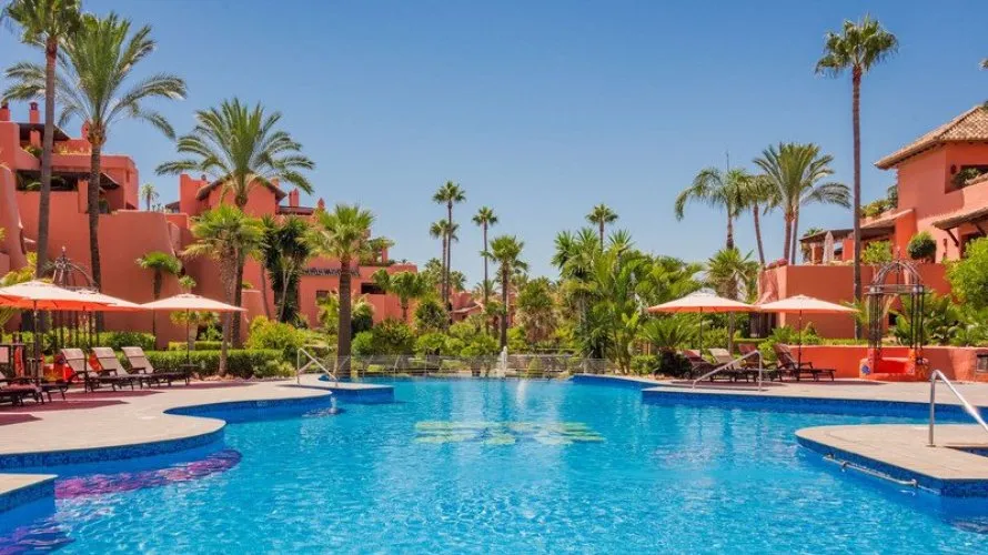 3 bedrooms duplex for sale , Estepona, Spain No. 216 № 15