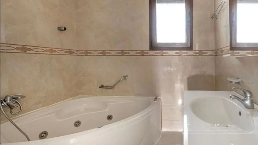 5 bedrooms villa for sale , Mijas, Spain No. 571 № 5