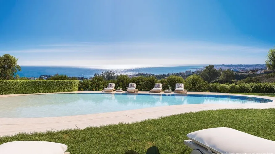 3 bedrooms apartment for sale , Fuengirola, Spain No. 322 № 1