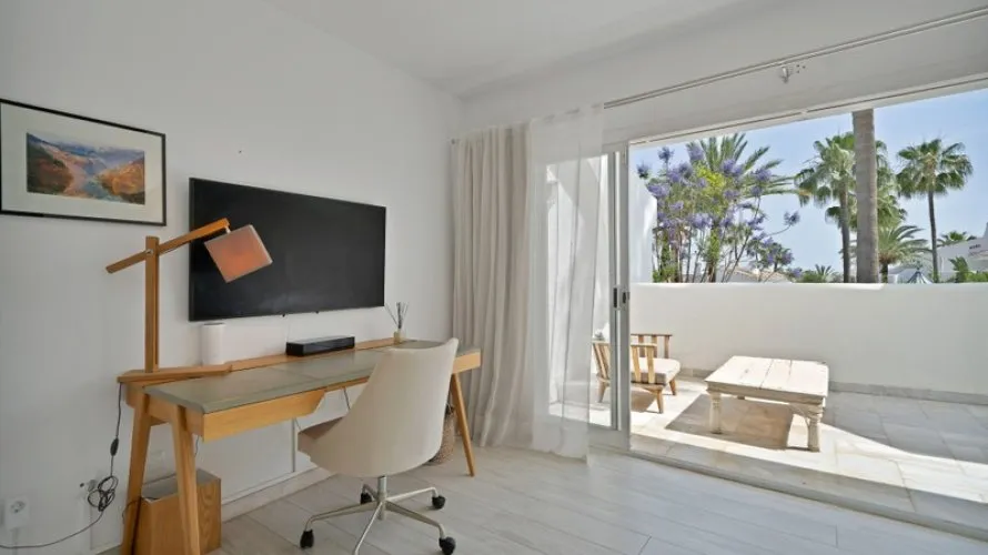 4 bedrooms townhouse for sale , Marbella, Spain No. 559 № 19