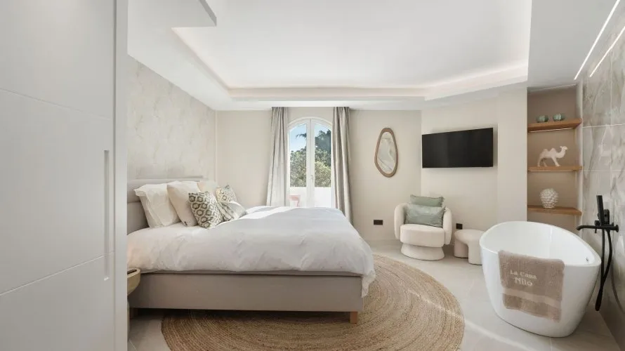 3 bedrooms townhouse for sale , Nueva Andalucia, Spain No. 468 № 6