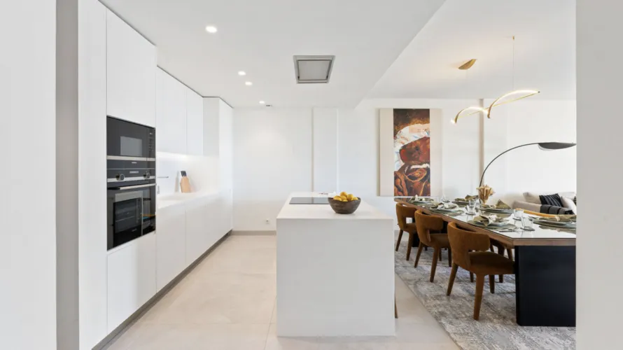 3 bedrooms apartment for sale , Marbella, Spain No. 454 № 14