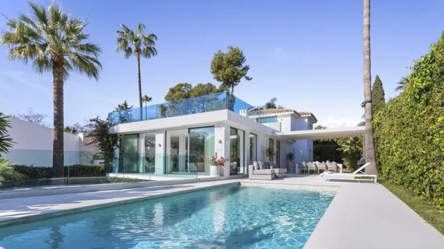 5 bedrooms villa for sale , Nueva Andalucia, Spain No. 350 № 20