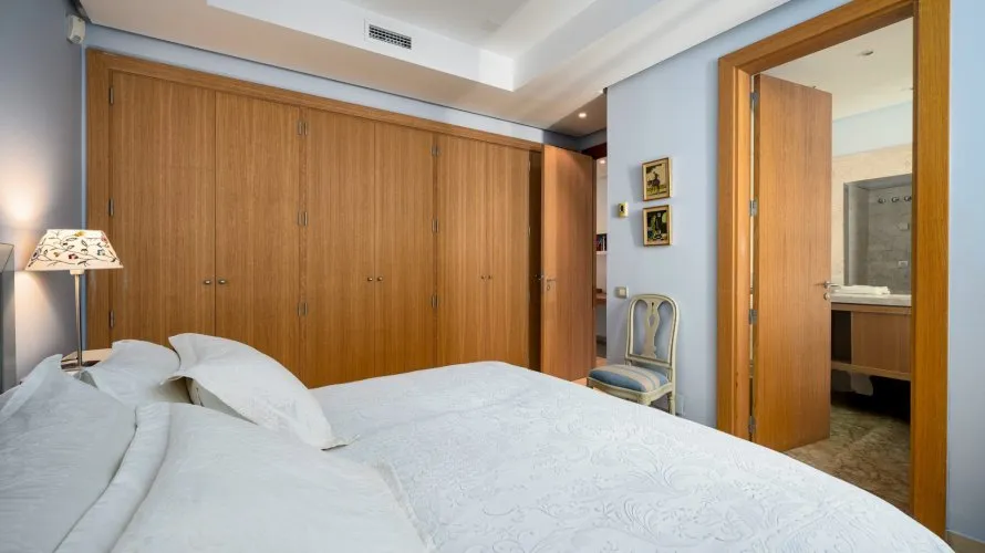 3 bedrooms apartment for sale , Marbella, Spain No. 326 № 22