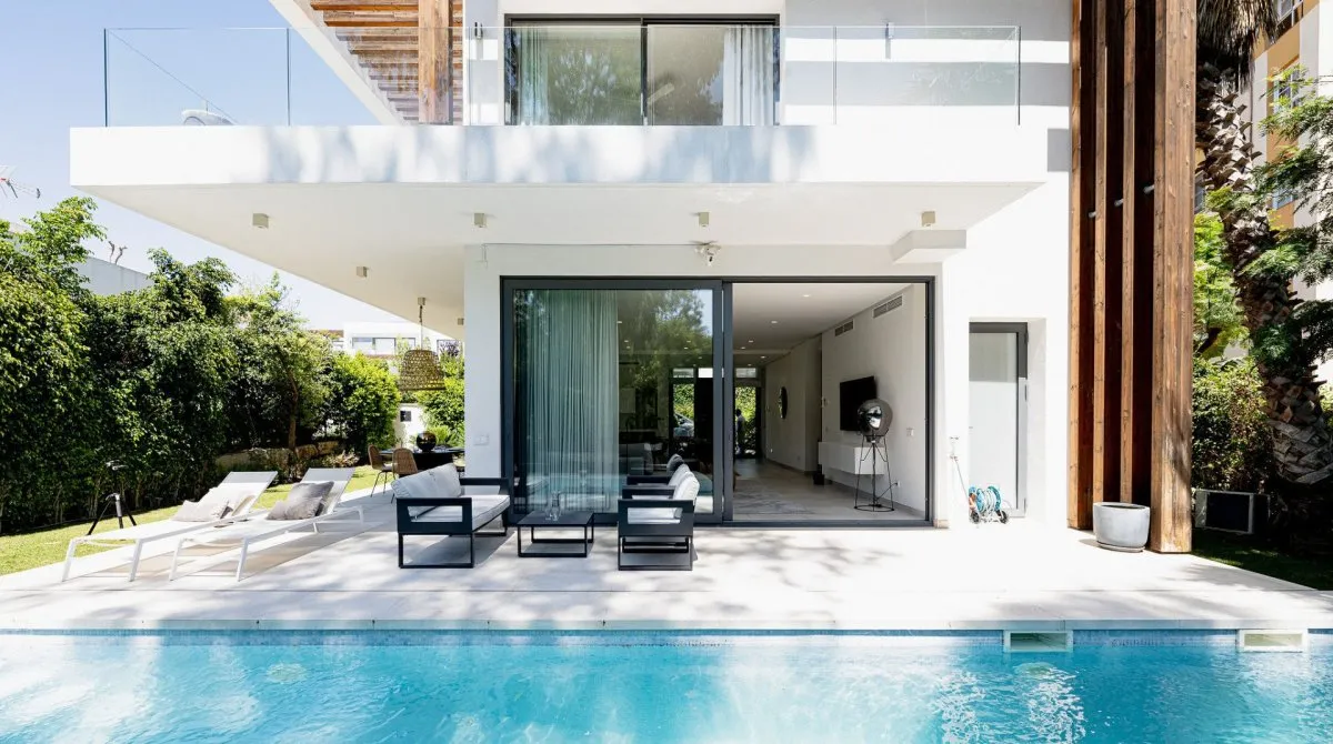4 bedrooms villa for sale , Marbella, Spain No. 226