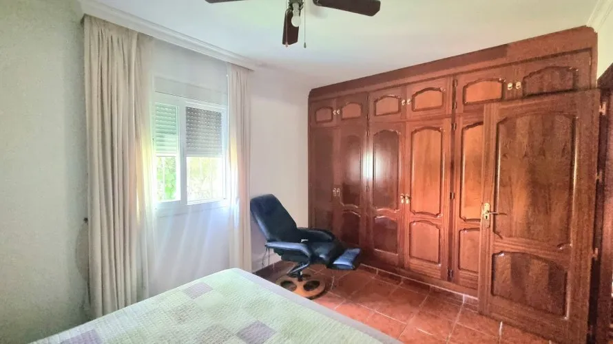 3 bedrooms house for sale , Cortes (San Pedro De Alcantara), Spain No. 535 № 27