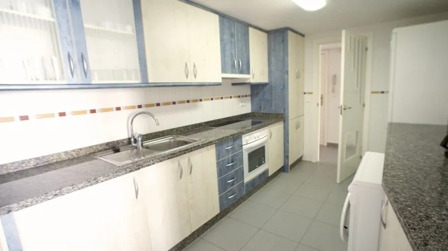 3 bedrooms apartment for sale , Calpe, Spain No. 1061 № 1