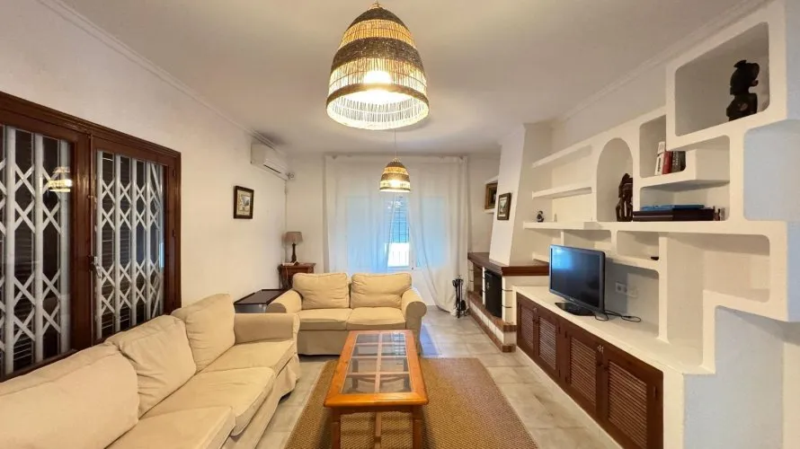 3 bedrooms villa for sale , Cabo Roig, Spain No. 927 № 25