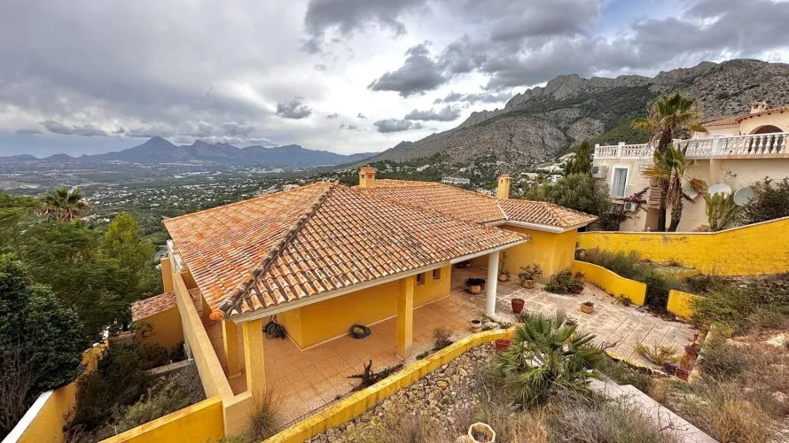 5 bedrooms villa for sale, Zona Altea Hills, Spain No. 1134 № 25