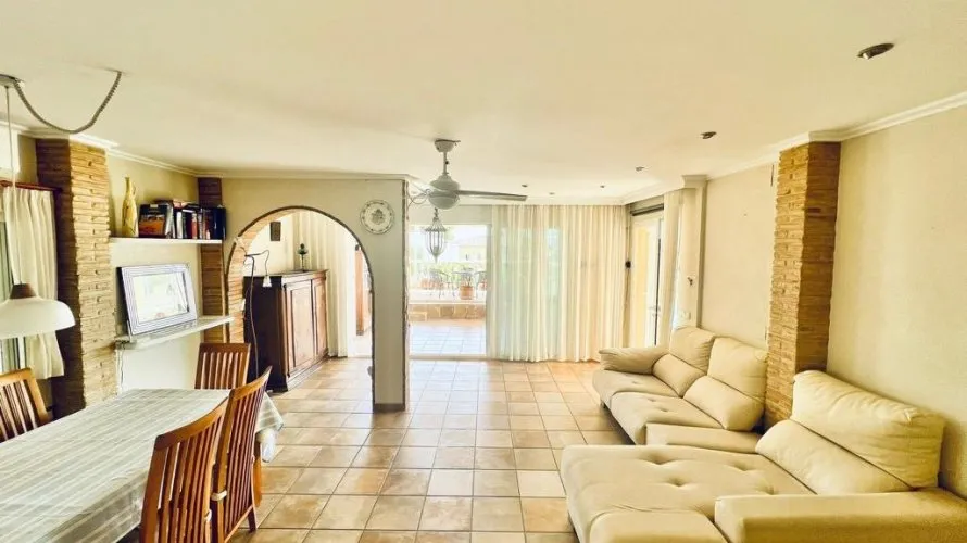 3 bedrooms apartment for sale, Calpe, Spain No. 1070 № 2
