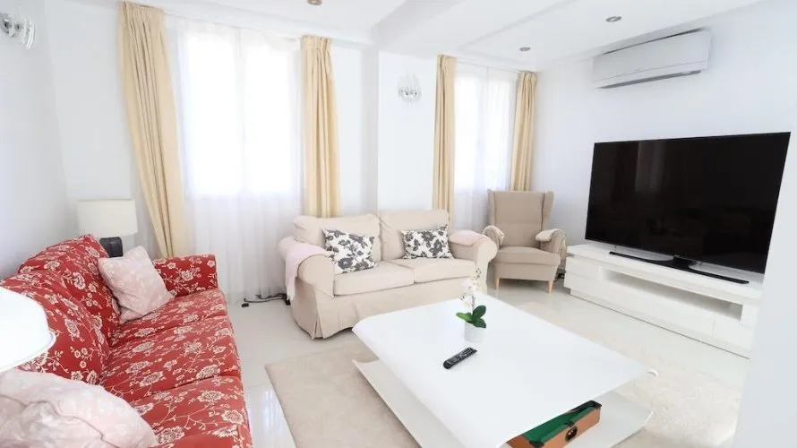 4 bedrooms apartment for sale, Cabo Roig, Spain No. 1320 № 6