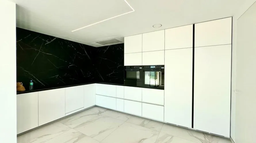 5 bedrooms villa for sale , Zona Altea Hills, Spain No. 930 № 16