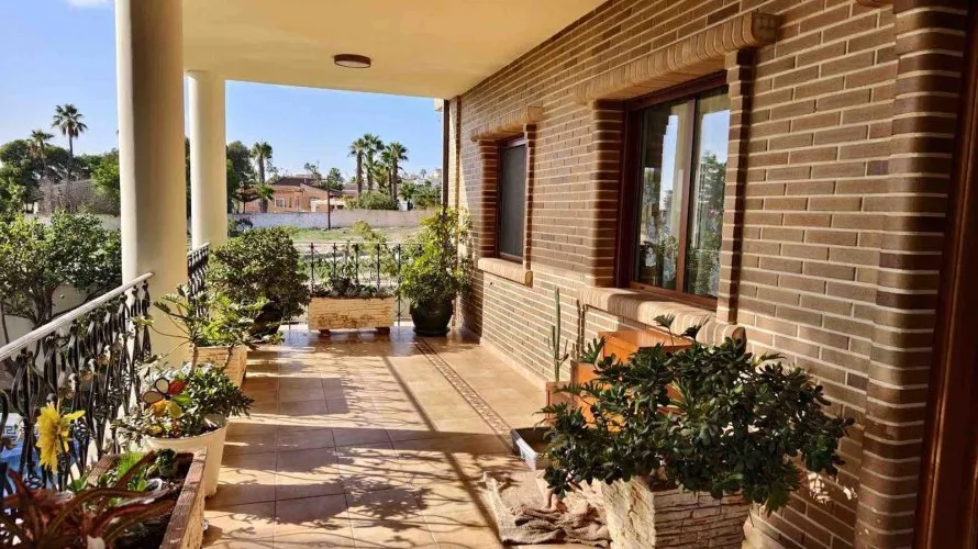 5 bedrooms villa for sale, Ciudad Quesada, Spain No. 926 № 13