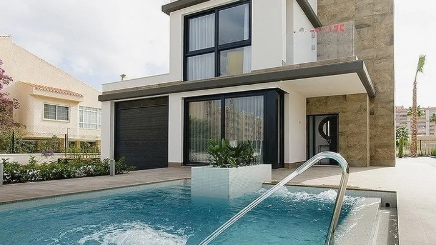 4 bedrooms villa for sale, Playa Honda, Spain No. 997 № 20