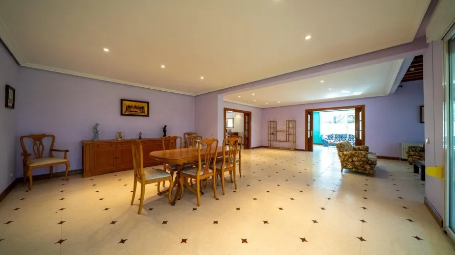 8 bedrooms villa for sale, Colmenarejo, Spain No. 1522 № 1