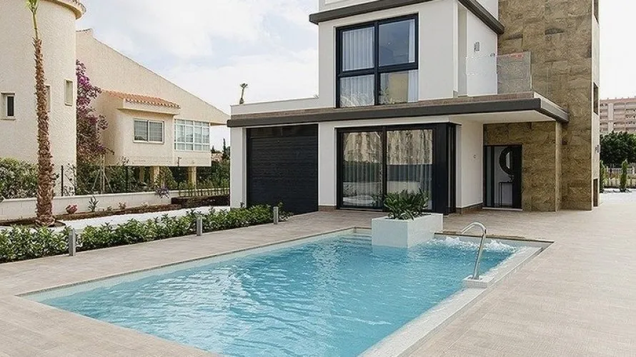 4 bedrooms villa for sale, Playa Honda, Spain No. 997 № 18