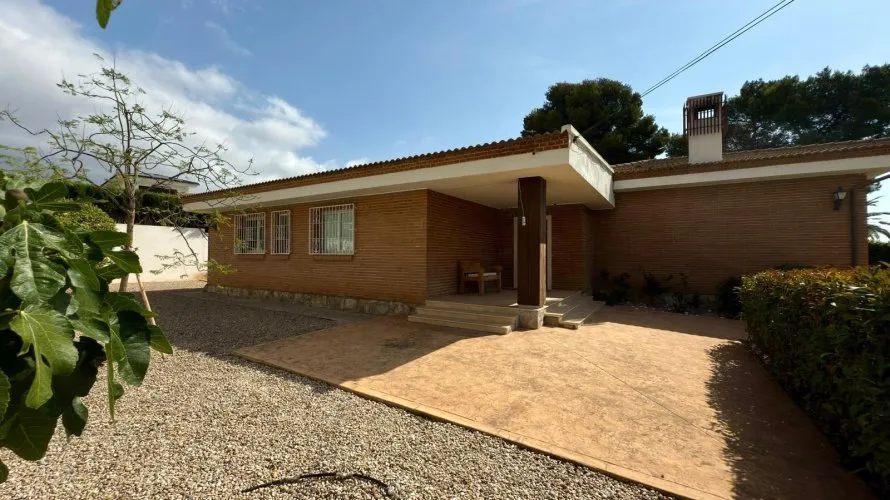 3 bedrooms villa for sale, La Nucia, Spain No. 968 № 17