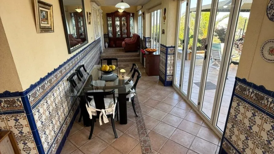 4 bedrooms villa for sale , Villamartin, Spain No. 1403 № 23