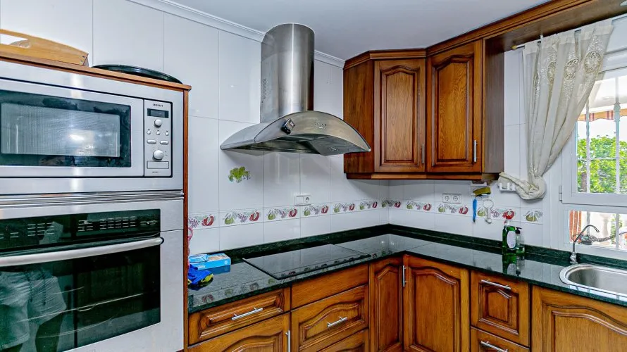 185m² villa for sale , Castilblanco de los Arroyos, Spain No. 1525 № 7