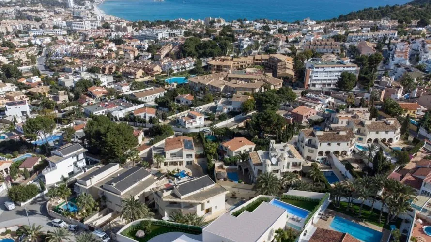 4 bedrooms villa for sale , Albir, Spain No. 1301 № 16