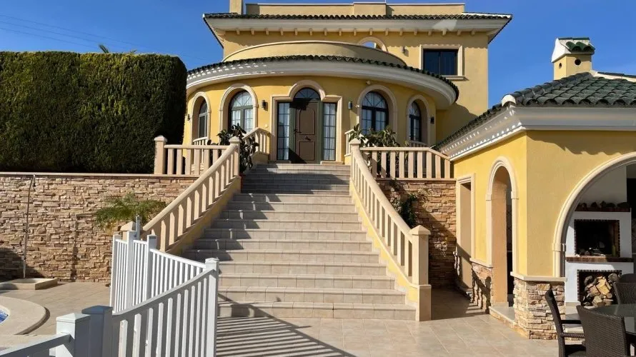4 bedrooms apartment for sale , Ciudad Quesada, Spain No. 986