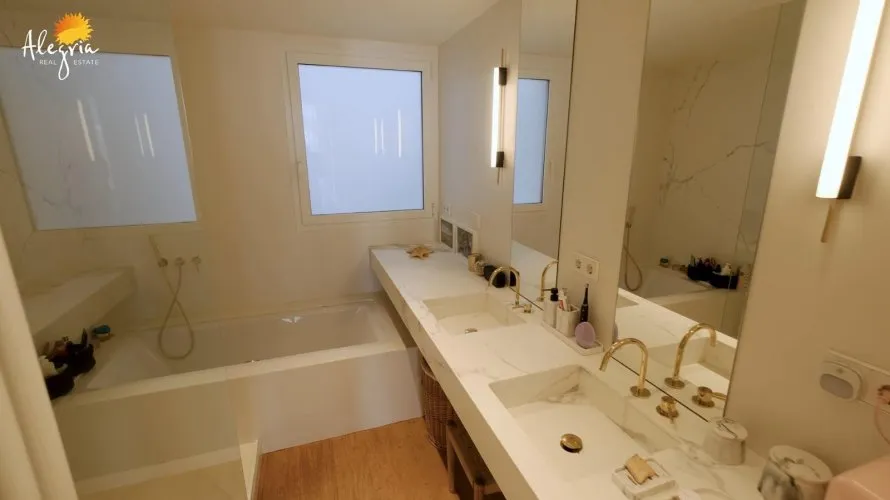 1 bedroom apartment for sale, Valencia, Spain No. 1406 № 3