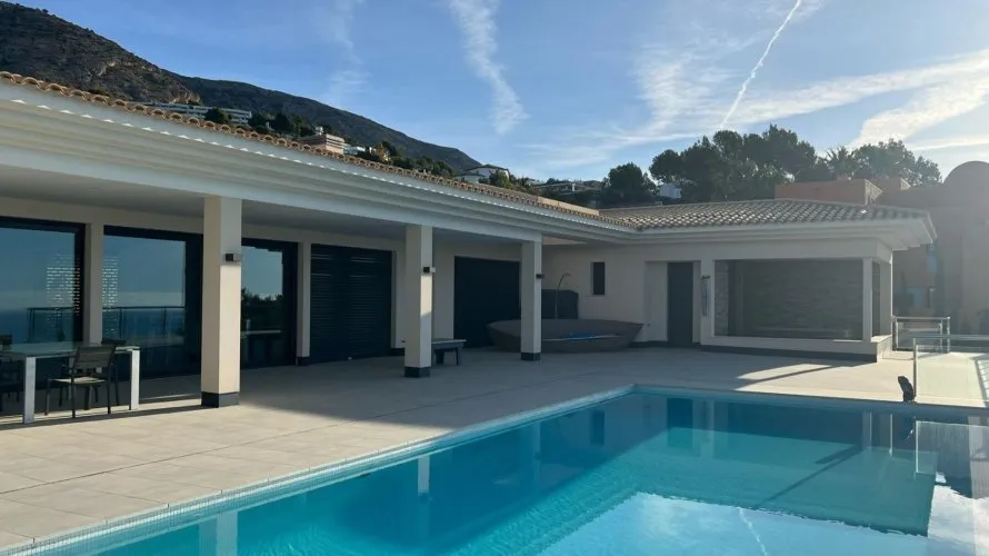 5 bedrooms villa for sale, Zona Altea Hills, Spain No. 1425 № 12