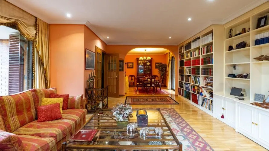 6 bedrooms house for sale , Madrid, Spain No. 1520 № 23