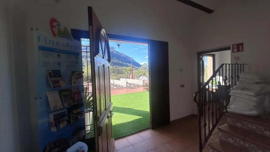 12 bedrooms hotel for sale , Finestrat, Spain No. 965 № 12