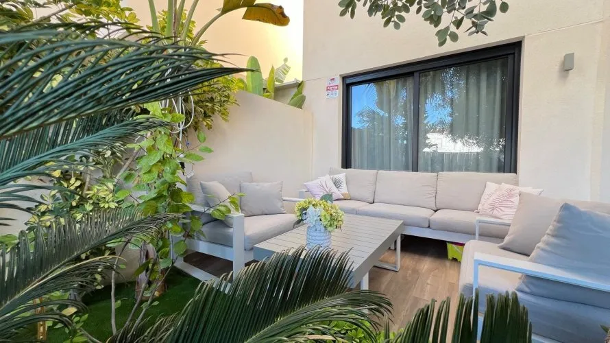 3 bedrooms villa for sale, La Veleta, Spain No. 1160 № 11