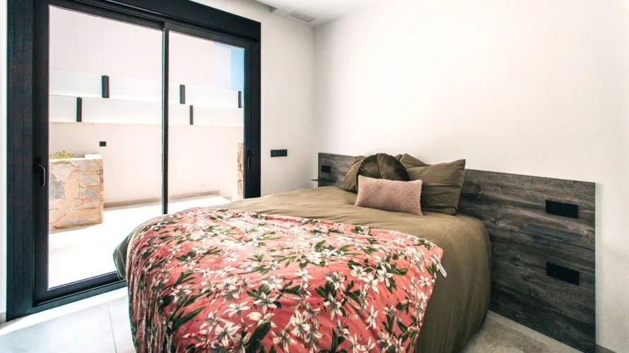 3 bedrooms bungalow for sale, Ciudad Quesada, Spain No. 1122 № 9