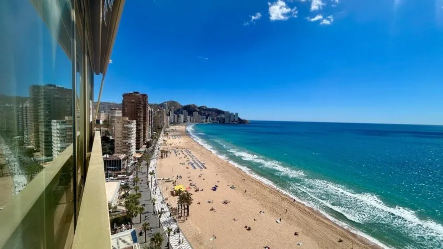 3 bedrooms apartment for sale, Benidorm, Spain No. 1239 № 8