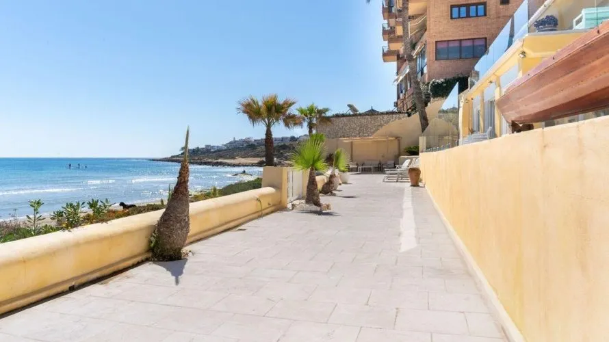 10 bedrooms villa for sale, Cabo De Las Huertas, Spain No. 1498 № 3