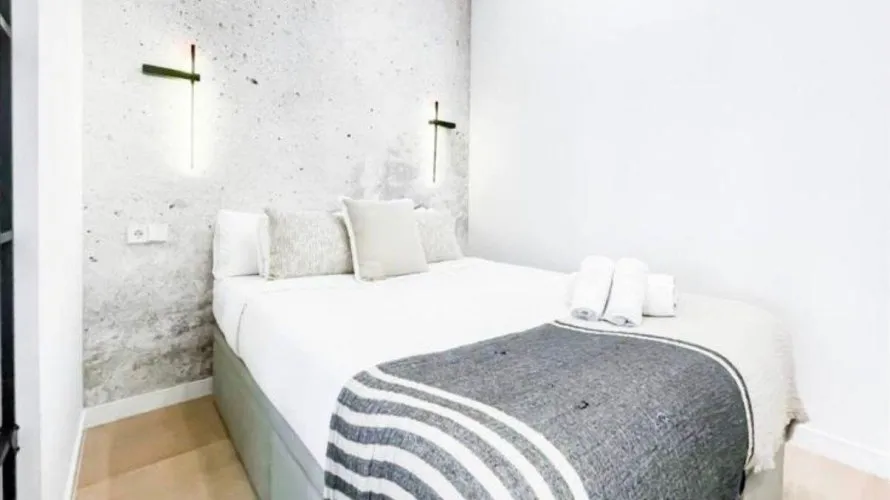 2 bedrooms apartment for sale, Madrid, Spain No. 1337 № 3