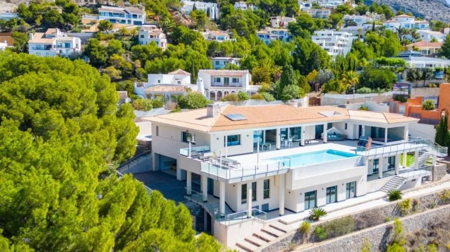 5 bedrooms villa for sale, Zona Altea Hills, Spain No. 1425 № 27