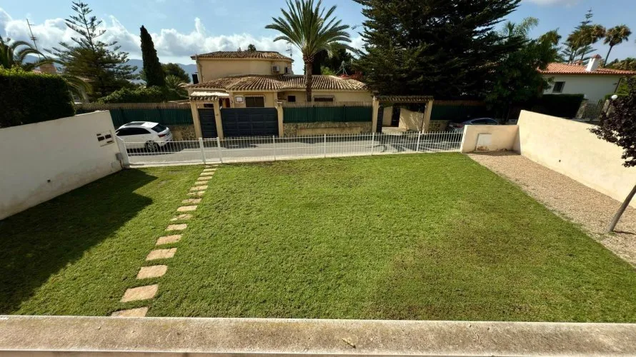 3 bedrooms villa for sale, La Nucia, Spain No. 968 № 16