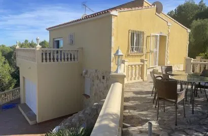 4 bedrooms apartment for sale, La Nucia, Spain No. 1561
