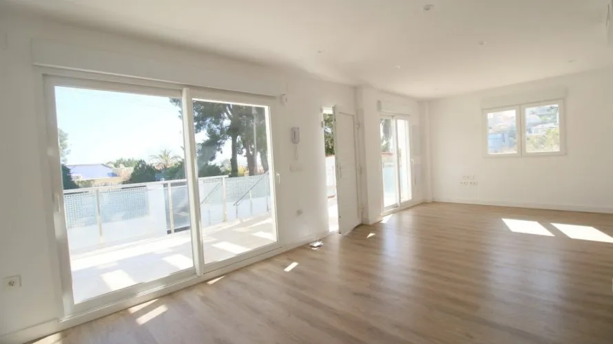 4 bedrooms apartment for sale, La Torre, Spain No. 1025 № 2