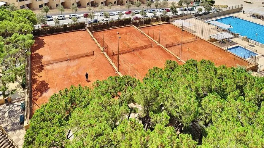 4 bedrooms apartment for sale, Cabo De Las Huertas, Spain No. 1499