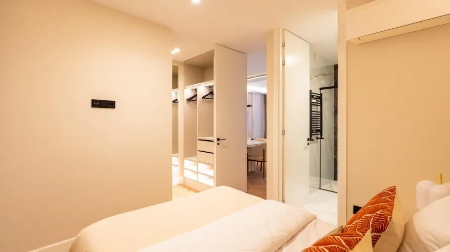 3 bedrooms apartment for sale, Madrid, Spain No. 963 № 17