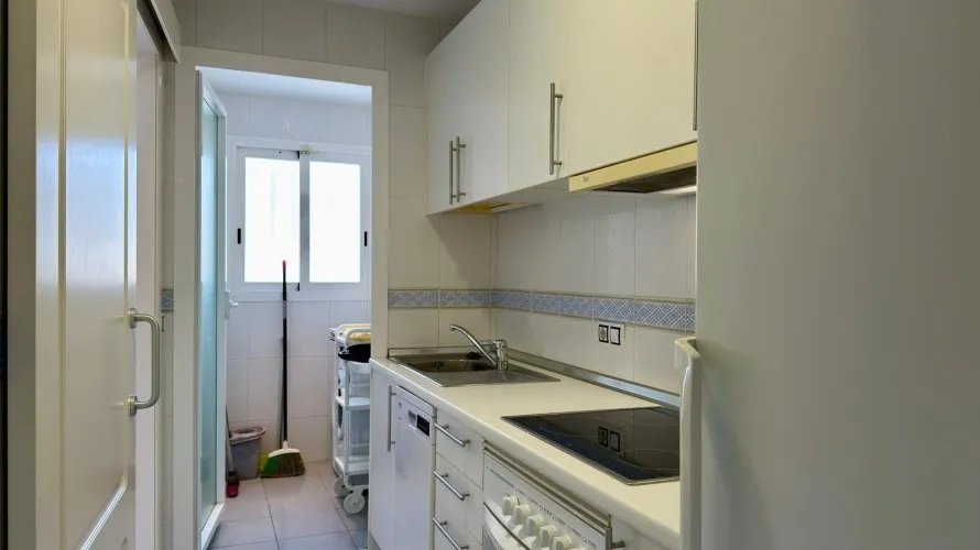 2 bedrooms penthouse for sale , Benidorm, Spain No. 939 № 12
