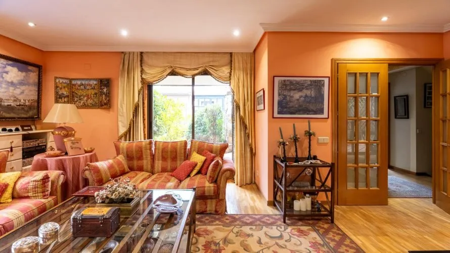 6 bedrooms house for sale , Madrid, Spain No. 1520 № 25