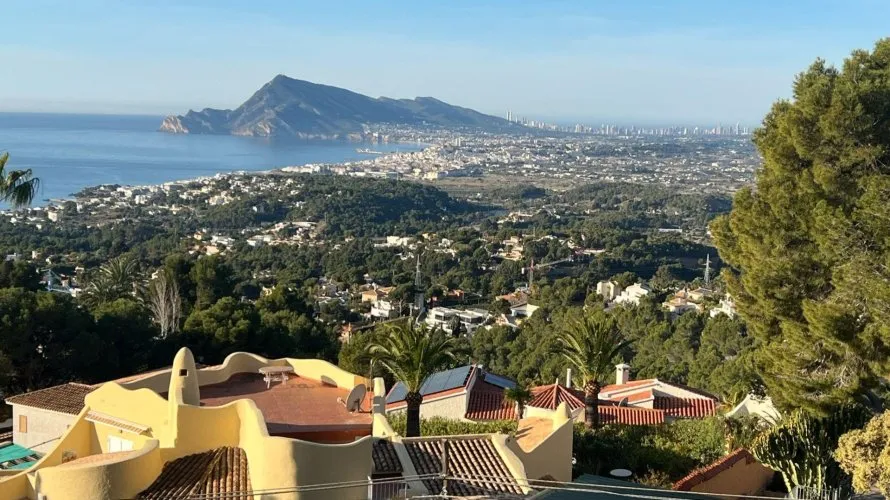5 bedrooms villa for sale, Zona Altea Hills, Spain No. 1425 № 3