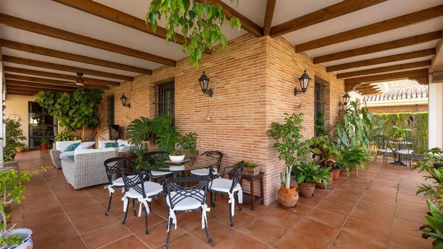 6 bedrooms villa for sale, La Veleta, Spain No. 1369 № 7