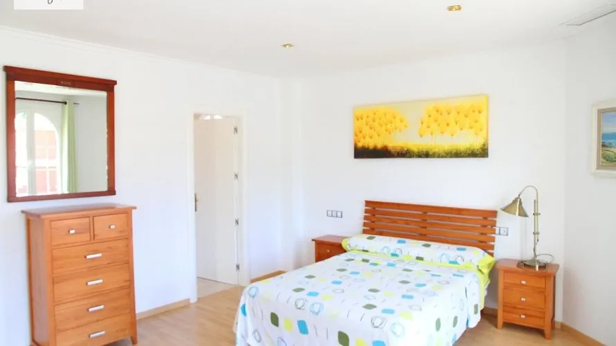 4 bedrooms apartment for sale , L'Eliana, Spain No. 1446 № 11