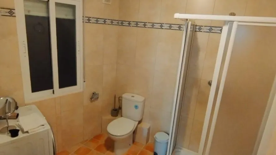 8 bedrooms villa for sale, Maryvilla, Spain No. 1080 № 17